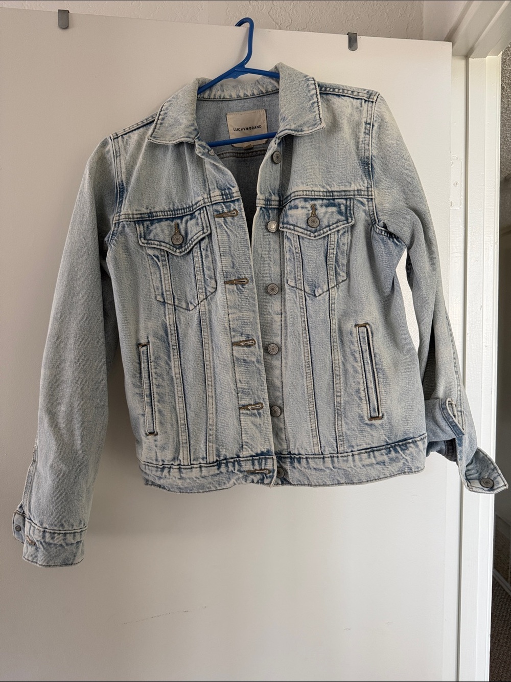 Lucky Brand Light Wash Blue Denim Jacket